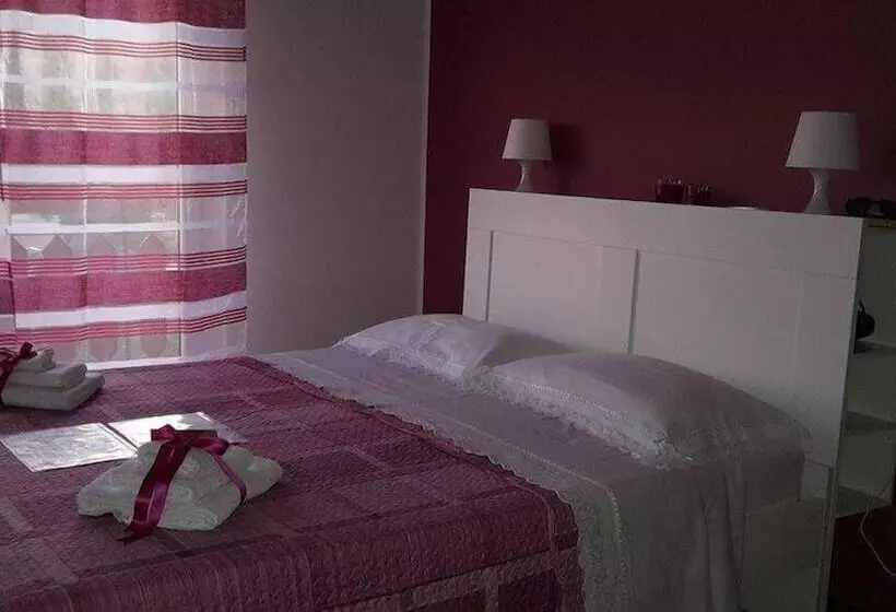 Aamiaismajoitus (B&B) Il Giardino Di Leoca