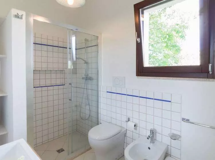 Aamiaismajoitus (B&B) Kalinifta   Io Parto Io Arrivo