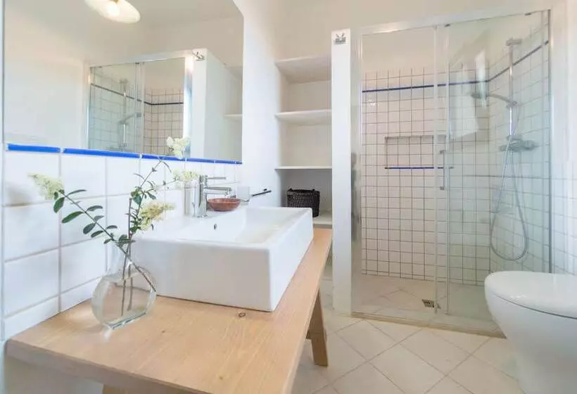 Aamiaismajoitus (B&B) Kalinifta   Io Parto Io Arrivo