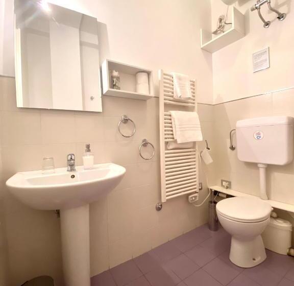 Domus Corso Umberto 18 B&b