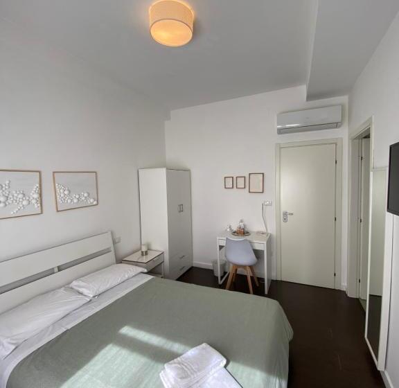 Domus Corso Umberto 18 B&b