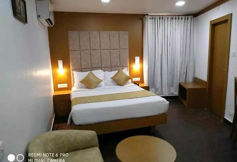 ホテル Broad Bean Kannur