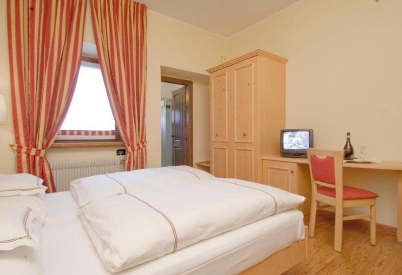 בית מלון כפרי Del Bosco