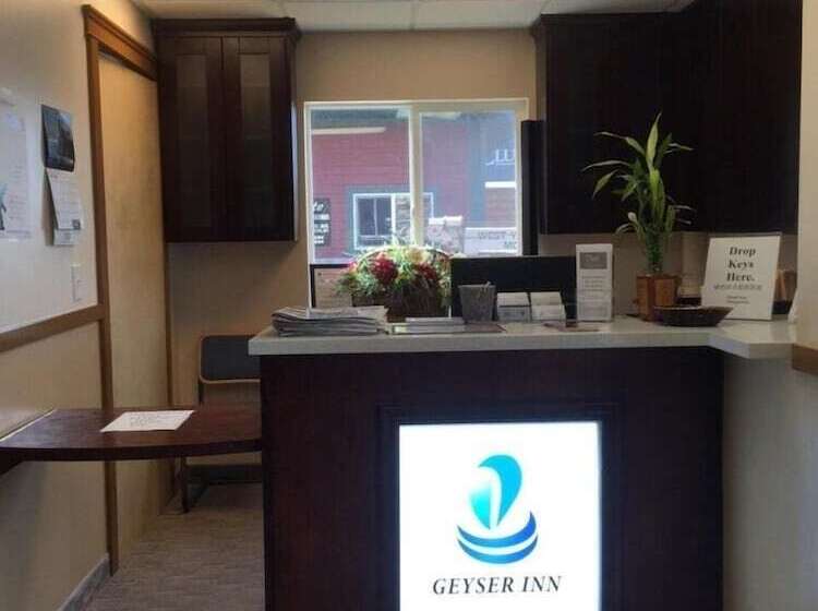 فندق Geyser Inn