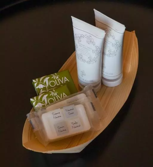 Hotelli Locanda Del Lago Rosmunda