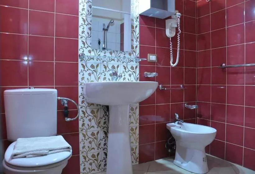 هتل Regalpetra