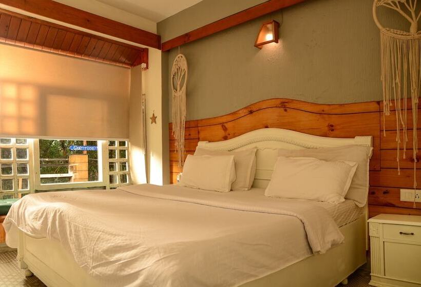 Hotel Sunrise Cottage