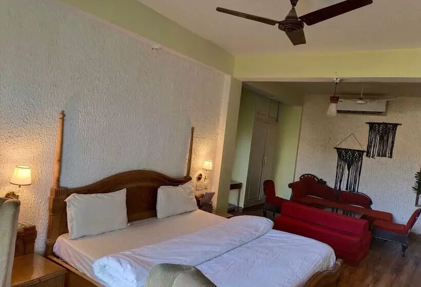 ホテル Sunrise Cottage