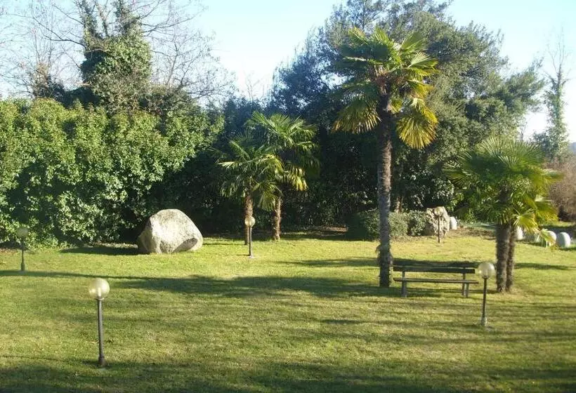 Al Castello Bed And Breakfast