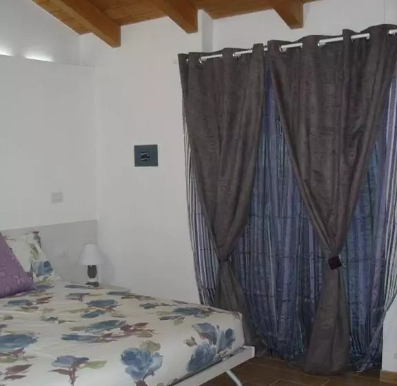 Al Castello Bed And Breakfast