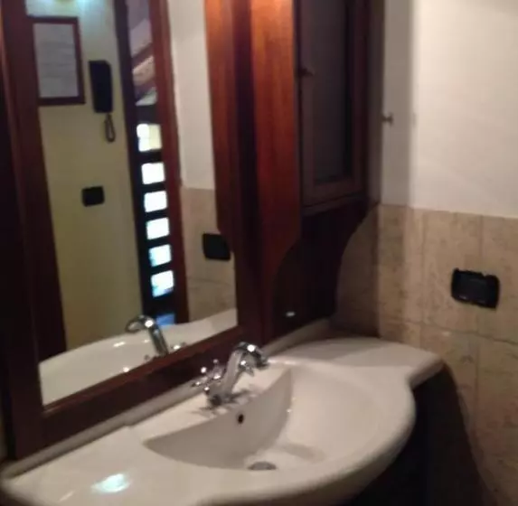 Aamiaismajoitus (B&B) La Corte Di Brusuglio Apartments