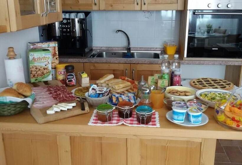 مبيت وإفطار Al Riparo Affittacamere