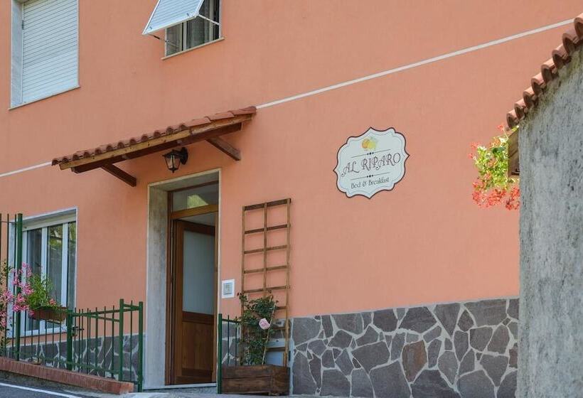مبيت وإفطار Al Riparo Affittacamere