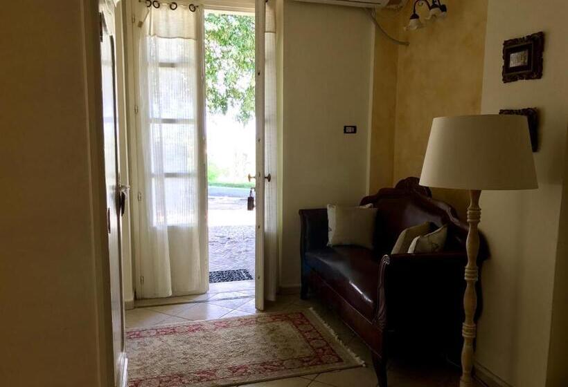 مبيت وإفطار Cascina Manu