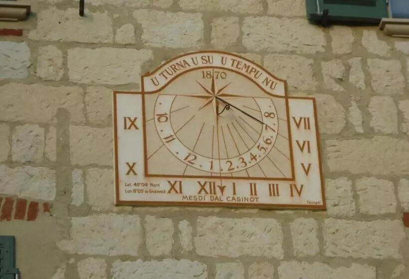 Aamiaismajoitus (B&B) Cascina Manu