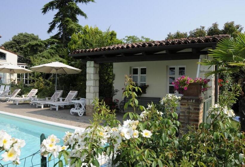 مبيت وإفطار Cascina Manu