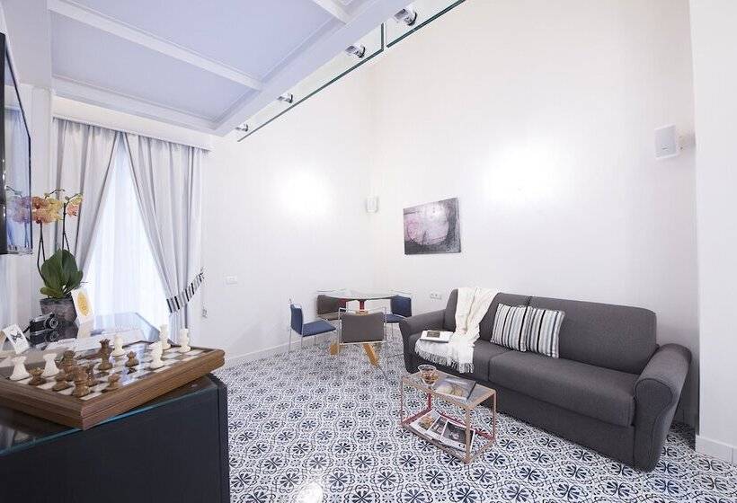 Bed and Breakfast Diecisedici