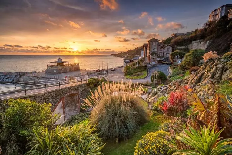 تختخواب و صبحانه Harbour View