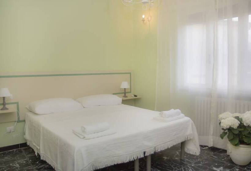 تختخواب و صبحانه Il Linchetto