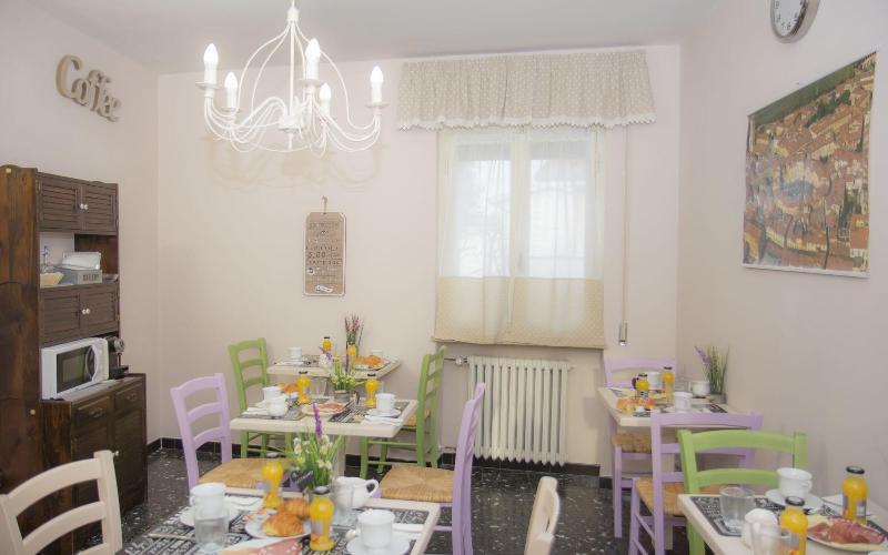 تختخواب و صبحانه Il Linchetto