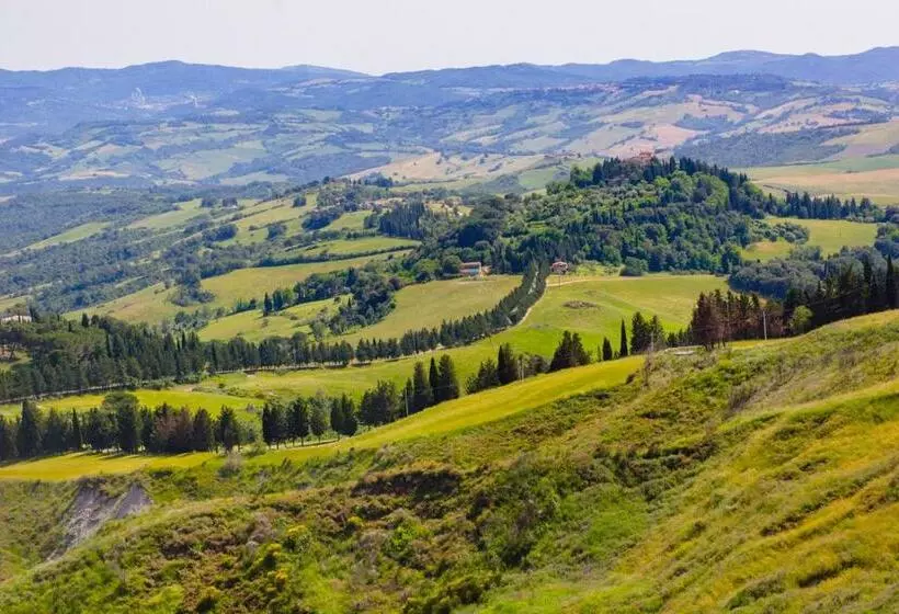 Aamiaismajoitus (B&B) In Canto Sul Poggio