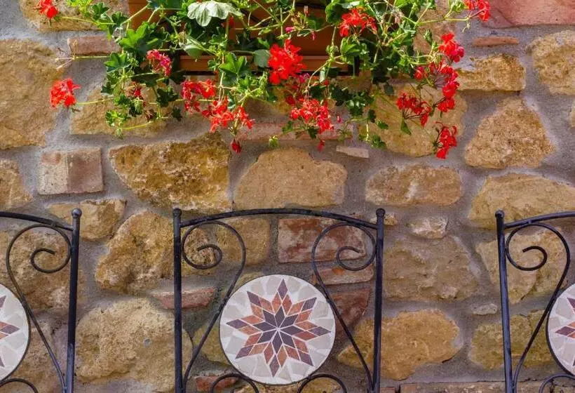 Aamiaismajoitus (B&B) In Canto Sul Poggio