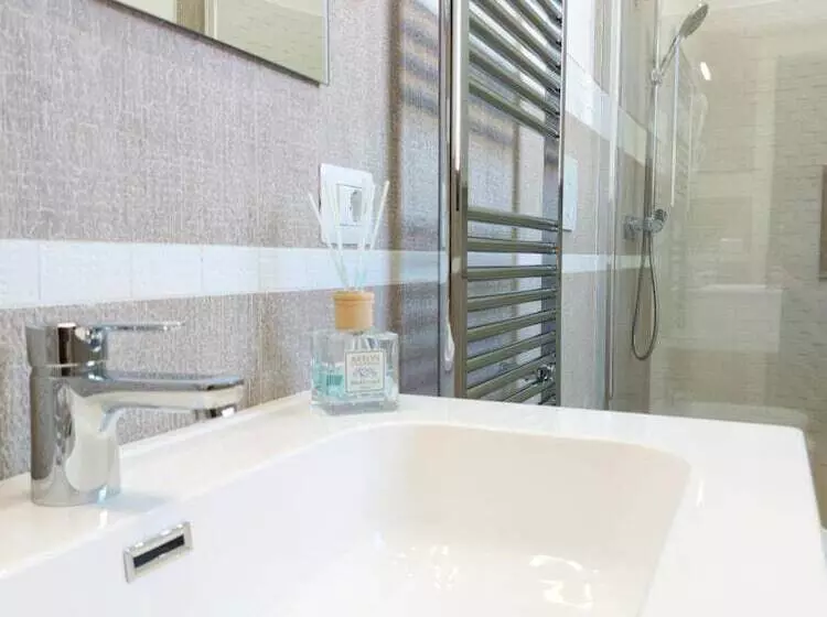 تختخواب و صبحانه Villa Ginevra
