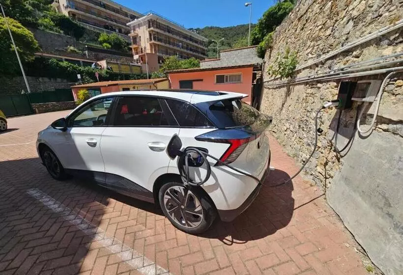 ベッドアンドブレックファースト Villa Pina