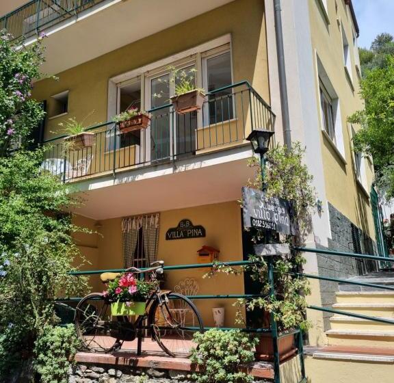 مبيت وإفطار Villa Pina