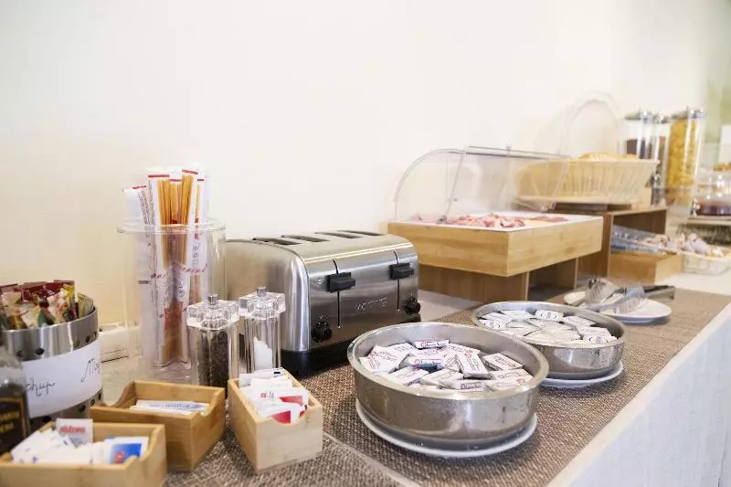 Ih Hotels Milano Blu Visconti