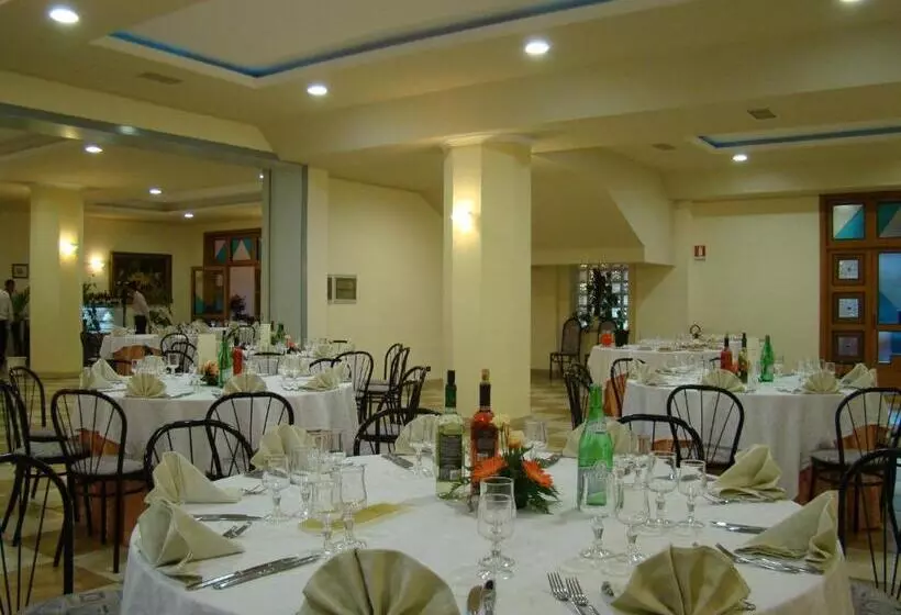 Hotelli Ristorante111