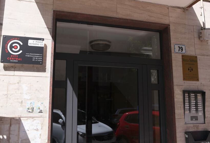 تختخواب و صبحانه City Central