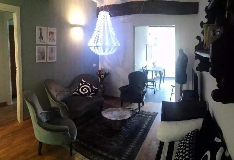تختخواب و صبحانه Il Fonticolo Room&breakfast