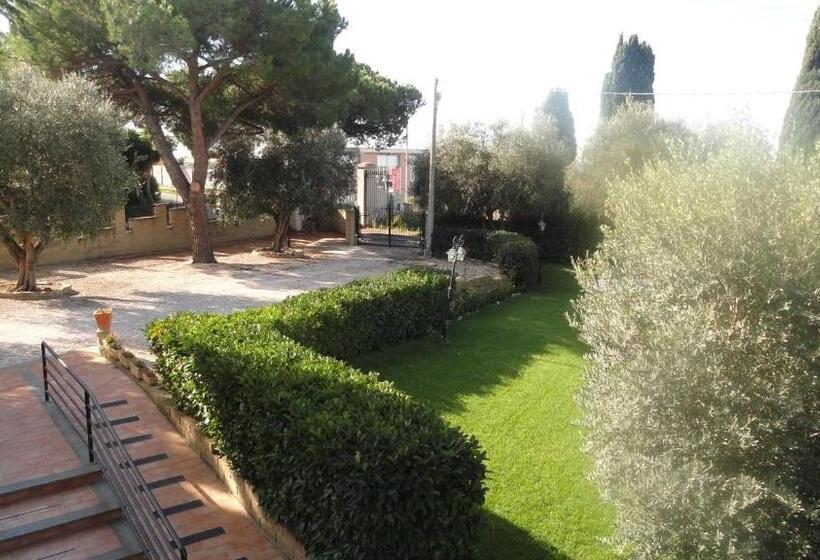 Bed And Breakfast La Corte Degli Ulivi