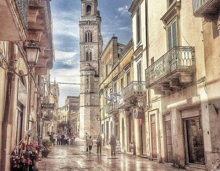 تختخواب و صبحانه La Gnostra