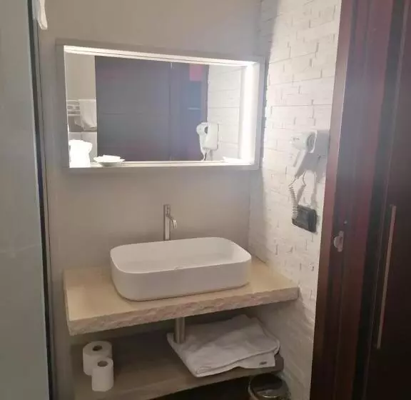 تختخواب و صبحانه Maglioferro Residence