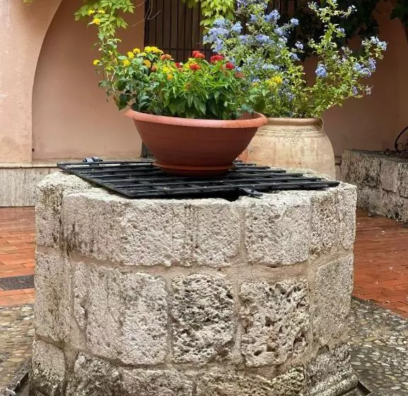 Aamiaismajoitus (B&B) Palazzo Bella