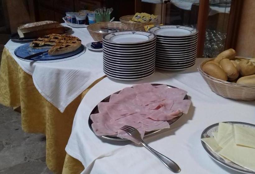 בית מלון כפרי Albergo La Primula