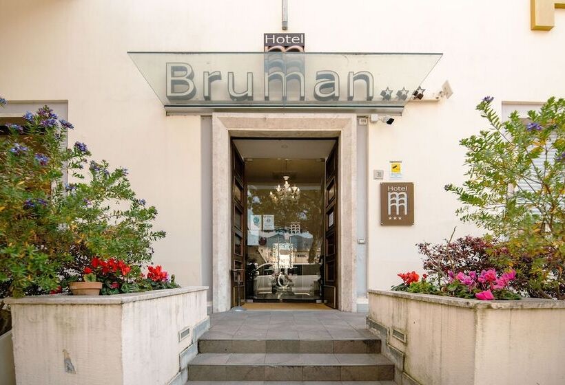 هتل Bruman Salerno
