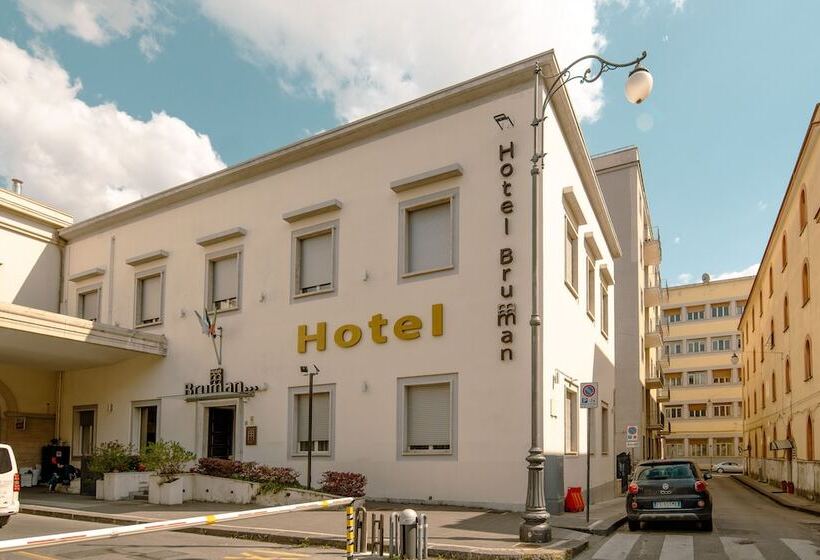 هتل Bruman Salerno