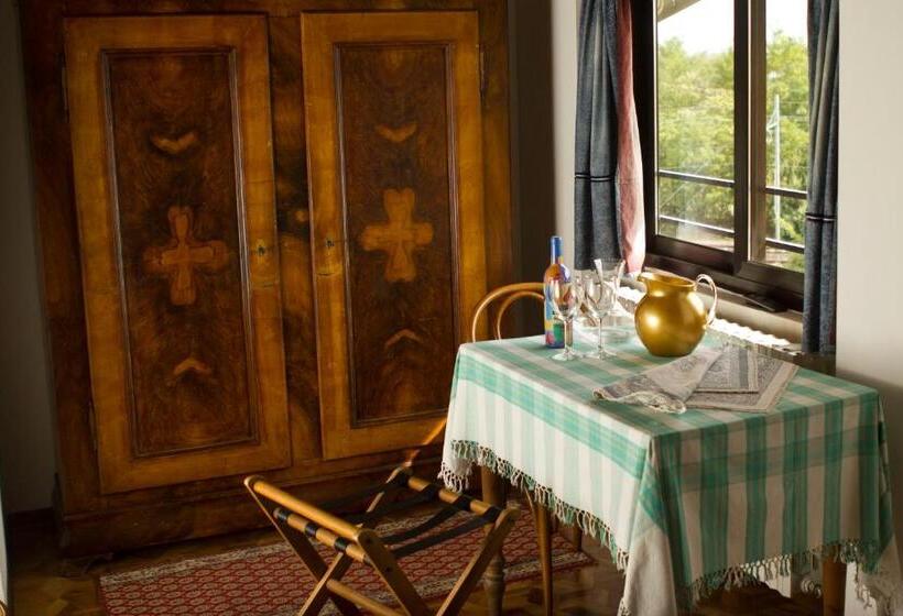 בית מלון כפרי Liberty