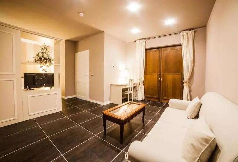 ホテル Roccamonfina Palace