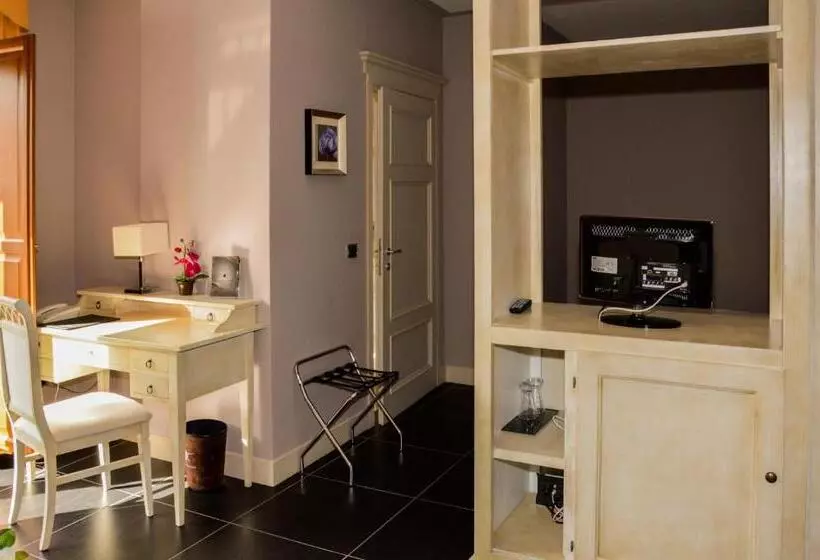 ホテル Roccamonfina Palace