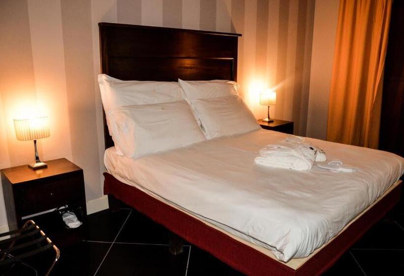 ホテル Roccamonfina Palace