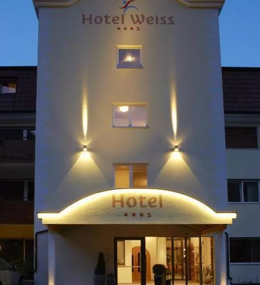 Hotelli Weiss