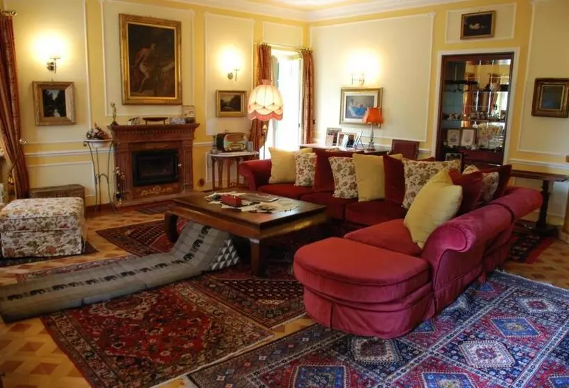 Villa Mirano Bed & Breakfast