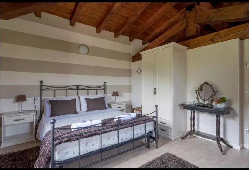 B&b Ronco Degli Ulivi