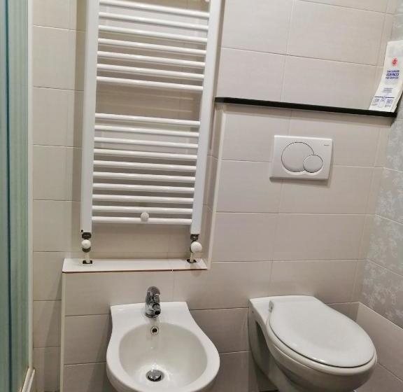 مبيت وإفطار Casa Dei Mombri