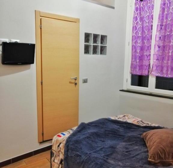 مبيت وإفطار Casa Dei Mombri