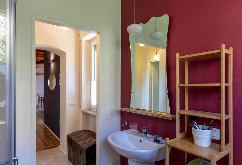 تختخواب و صبحانه Casabiondani Lazise